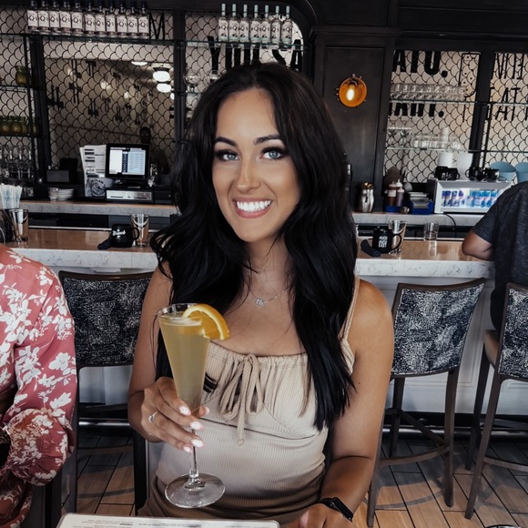 Meet your Posher, Brynn - Picture 5 of 6